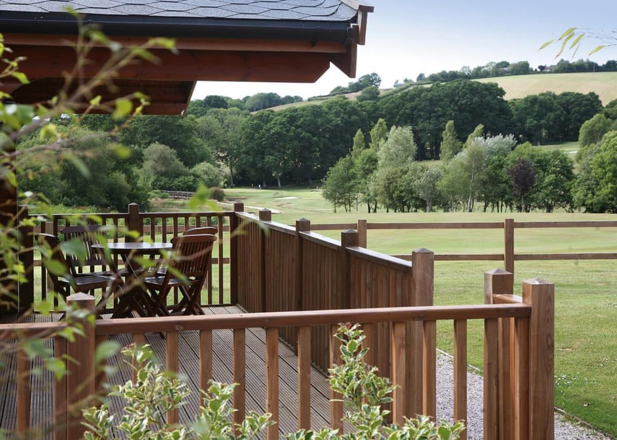 Fingle Glen Lodges Whitestone Eksteriør billede